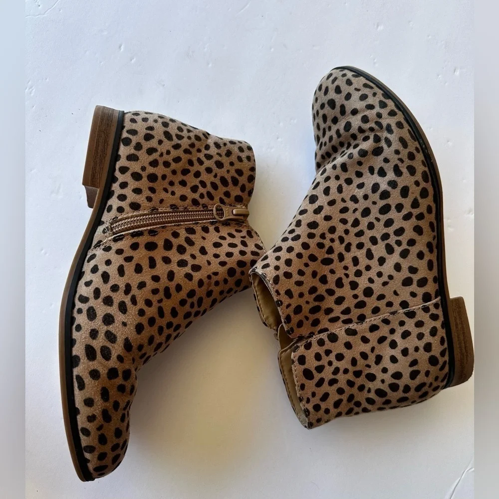 Cat & Jack Leopard Spot Animal Print Ankle Booties